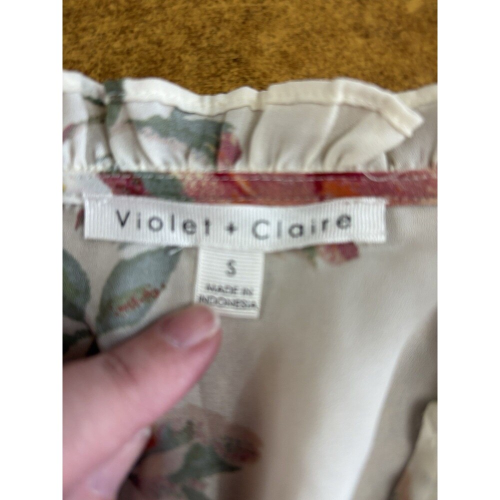 Violet & Claire‎ Women's Sleeveless Blouse Pink/Coral/Blue Floral Pattern Size S - Picture 4 of 7